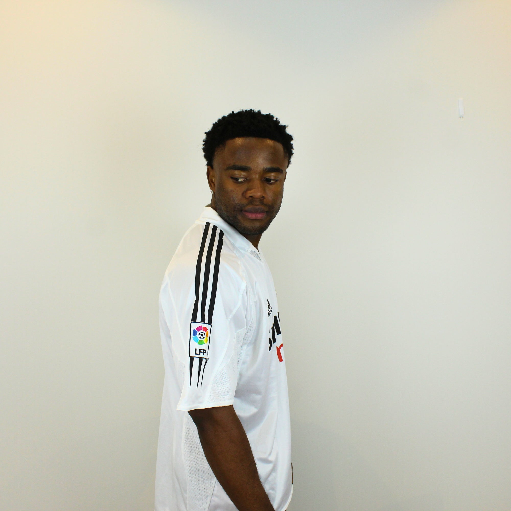 Real Madrid 2004-05 Home Kit  (L)