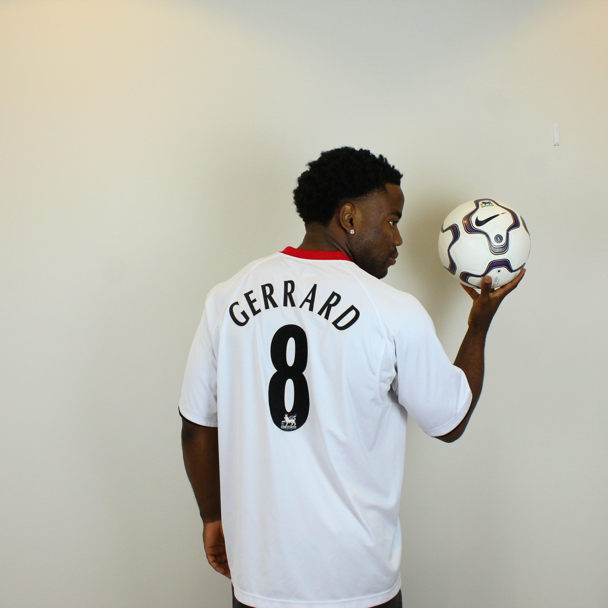 Liverpool 2005-06 Away Kit Gerrard #8 (L)